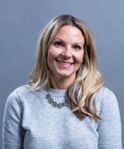 Erin Boedeker headshot