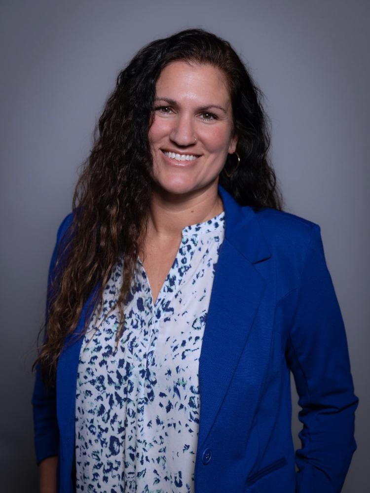 Tricia Lujambio headshot